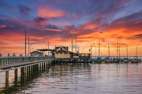 Fairhope Alabama, Fairhope Al, Long Weekend Getaways, Travel United States, Romantic Things To Do, Community Park, Pub Crawl, North Beach, Eastern Shore