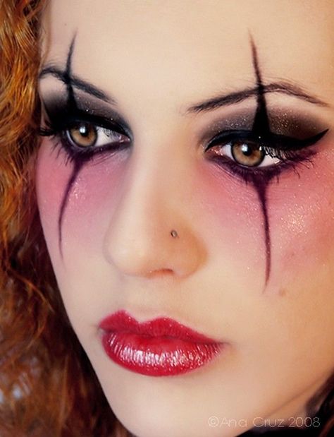 Pretty Clown Makeup | clown makeup Harley Quinn Make-up, Extreme Make-up, Carnaval Make-up, Halloween Hombre, Circus Makeup, Harley Quinn Makeup, Halloween Make-up Looks, Halloweenský Makeup, Halloween Eye Makeup