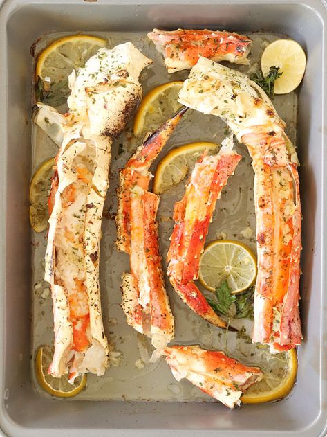 Baked King Crab Legs Recipe, Alaskan Crab Legs, Garlic Scallops Recipe, King Crab Legs Recipe, Dungeness Crab Recipes, Steamed Crab Legs, Cooking Crab Legs, Crab Legs Recipe, Baked Crab