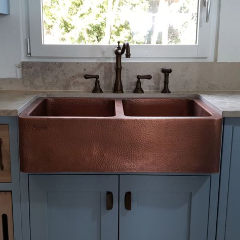 Antique Kitchen Sink, Copper Kitchen Sink Farmhouse, Copper Farmhouse Sink, Old Farmhouse Kitchen, Copper Kitchen Sink, Drainboard Sink, Kitchen Sinks Farmhouse, Farmhouse Sink Kitchen, Copper Sink