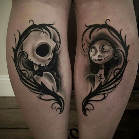 Matching Tattoos For Married Couples, Tattoos For Siblings, Skull Couple Tattoo, Married Couple Tattoos, Matching Tattoos For Siblings, Him And Her Tattoos, Partner Tattoos, Tim Burton Tattoo, Thumb Tattoos