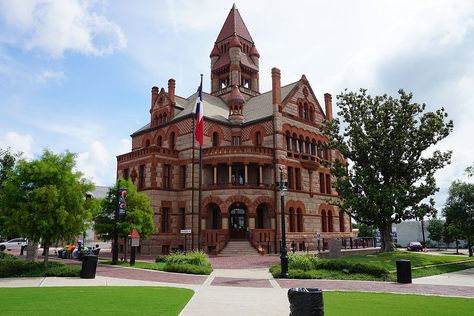 Sulphur Springs is the county seat of Hopkins County, Texas. Sulphur Springs derives its modern name from the fact that when the area was first settled, springs of sulfur water were abundant. Sulphur Springs Texas, Travel Texas, Texas Places, Spring Texas, Revival Architecture, Sulphur Springs, Modern Names, Texas City, Lone Star State