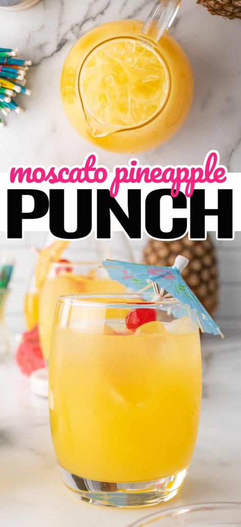 Pineapple Party Punch, Moscato Recipes, Moscato Drinks, Boozy Fruit, Vodka Punch, Alcoholic Punch Recipes, Yummy Cocktails, Alcoholic Punch, Pineapple Punch