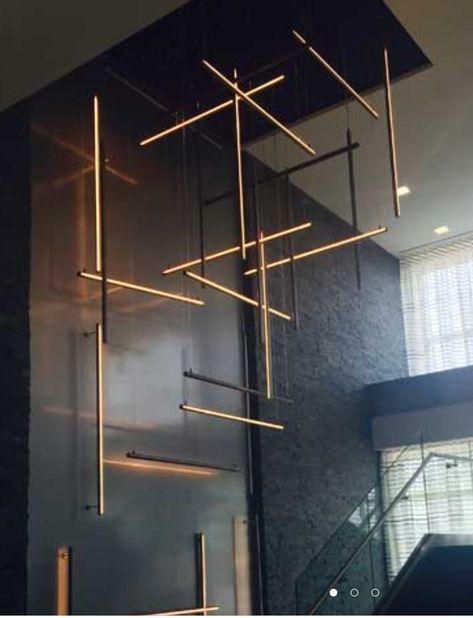 Lightning Interior Design, Showroom Lighting Ideas, Lobby Lighting Design, Huge Chandelier, Open Office Layout, Lobby Lighting, Celing Light, Compound Wall Design, Open Stairs