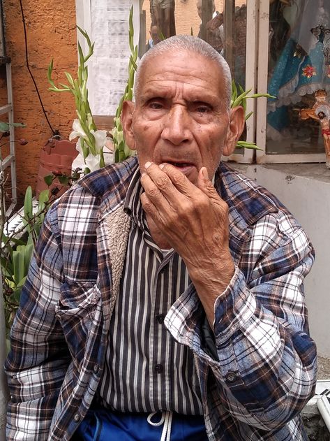 Abuelo, Ciudad de México Couple Photos, Collage, Pins