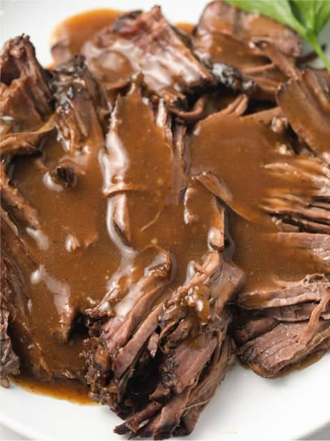 Roast Gravy Recipe Slow Cooker, Gravy Roast Beef, Brown Gravy From Roast Juice, Gravy From Crockpot Roast, Pot Roast Gravy Crockpot, Roast With Brown Gravy Mix Crock Pot, Roast Beef Gravy Sandwich, How To Make Gravy From Roast Juice, Gravy For Beef Roast