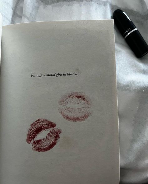 Kiss Aesthetic, Aesthetic Kiss, Kiss Marks, Kiss Mark, Book Book, Table Books, Jane Eyre, Little Miss, Book Aesthetic