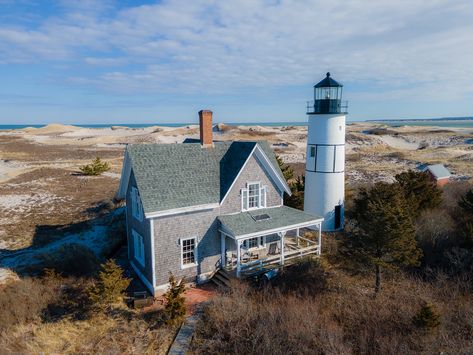 Lighthouse Cape Cod, Cape Cod Rail Trail, Cape Cod Towns, Cape Cod Travel, Cape Cod Lighthouses, Coast Guard Stations, Cape Cod Bay, Massachusetts Travel, New England Road Trip