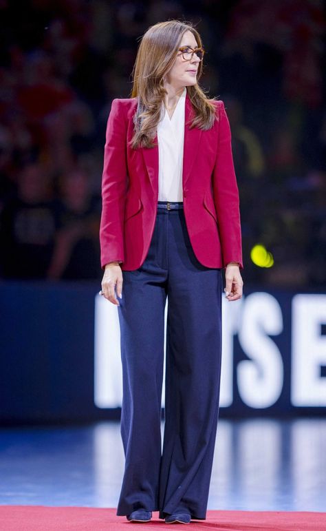 Queen Mary Attends European Handball Championship 2024 Final in Cologne — Royal Portraits Gallery Mary Donaldson Style, Queen Of Sweden, Denmark Royal Family, Mary Donaldson, Royalty Fashion, Mary Of Denmark, Princess Marie Of Denmark, Royal Portraits, Cologne Germany