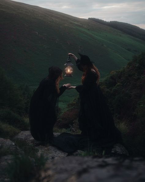 Beneath the mountain’s shadow, the witch and the widow forge a secret bond: a summoning spell to raise the widow’s lost lover from the depths of beyond. And it begins with a sprinkle of heather…. 🔮 Captured after a hike across Manx heathered plains. A 3-way-collab akin to the season that encourages intuition (and your inner witch) to take the lead. After all, you never know who might be listening 👻🧚🏻✨ 📸: @adamamorgan 🧙🏻‍♀️: @faerieferne 👩🏻‍🦰: @ciaraswildisland Summoning Spells, Mountain S, Inner Witch, Manx, Island Living, The Witch, The Shadow, Isle Of Man, The Mountain