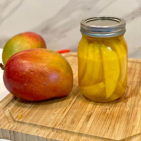 Sweet and Tangy Pickled Mangos Pickle Mango Recipe, Jeanette Jenkins, Pickled Mango, Pickle Recipes Homemade, Mango Recipe, Red Mango, Canned Foods, Refreshing Snacks, Grilled Fruit