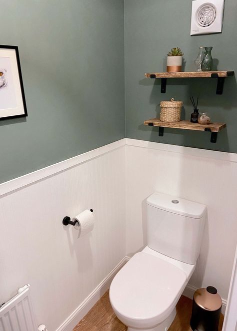 Small Wc Design Toilet Room, Cloakroom Toilet Downstairs Loo, Small Toilet Decor, Understairs Toilet, Downstairs Wc, Wc Ideas, Small Downstairs Toilet, Cloakroom Toilet, Bathroom Redecorating