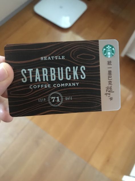 Wooden Starbucks Story Script, Starbucks Seattle, Stationery Obsession, Starbucks Card, Card Name, Get Gift Cards, Fotografi Vintage, Banana Milk, Paypal Gift Card