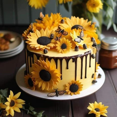 Sunflower Birthday Cake For Women, Birthday Cake Sunflower, Sunflower Themed Birthday Party, Sunflower Cake Birthday, Sunflower Theme Cake, Sunflower Cake Design, Doctor Birthday Cake, 30th Birthday Cake For Women, Sunflower Birthday Cakes