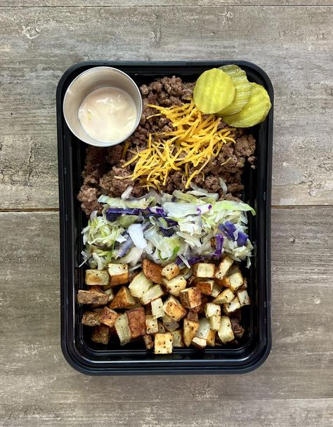 Deconstructed Big Mac Bowls Big Mac Bowl Meal Prep, Deconstructed Taco Bowl, Keto Big Mack In A Bowl, Deconstructed Hamburger Bowl, Big Mac Bowl Low Carb, Best Meal Prep, Meal Prep Bowls, Macro Meals, Big Mac