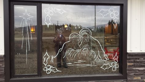 Creating the basic outline for the nativity scene Window Nativity Scene, Nativity Window Art, Nativity Scene Window Painting, Nativity Window Painting, Xmas Windows, Painting Windows, Liturgical Living, The Nativity Scene, Nativity Painting