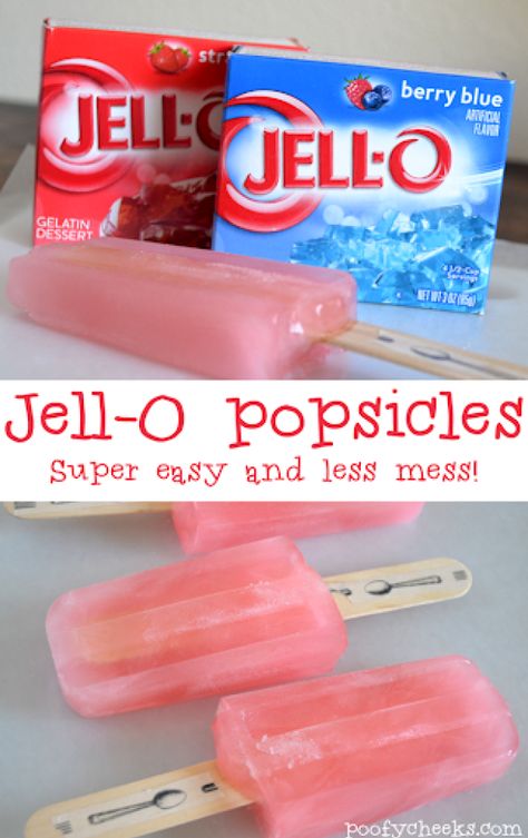 No-Drip Jell-O Popsicle - only 3 ingredients! #recipe Jello Popsicles, Shrimp Cakes, Homemade Popsicles, Jello Recipes, Jell O, Popsicle Recipes, Summer Snacks, Think Food, Köstliche Desserts