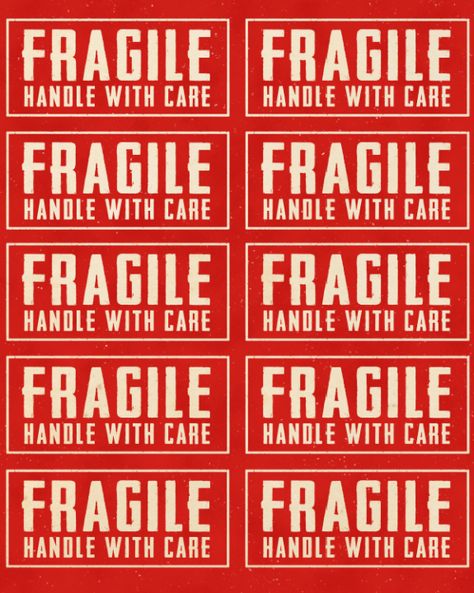 Printable Vintage Gummed Labels Inspired by Dennison | Worldlabel Blog Fragile Handle With Care, Fragile Label, Miniature Printables, Handle With Care, Printable Tags, Printable Labels, Vintage Printables, Vintage Labels, Mail Art