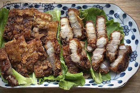 Pork Belly Marinade, Hakka Recipe, Rice Flour Recipes, Kong Recipes, Masakan Malaysia, Fried Pork Belly, Asian Pork, Pork Belly Recipes, Meals Ideas