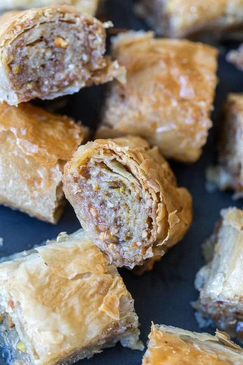 Easiest Rolled Baklava Recipe - Momsdish Rolled Baklava, Baklava Recipe Easy, Baklava Dessert, Baklava Recipe, Scrumptious Desserts, Easy Cookie Recipes, Perfect Desserts, Baklava, Greek Recipes