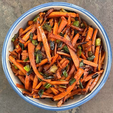 Carrot Stir Fry Recipes, Carrot Stir Fry, Stir Fry Carrots, Green Onions Recipes, Boil Carrots, Dinners Ideas, Aldi Meal Plan, Sauteed Carrots, Chinese Stir Fry