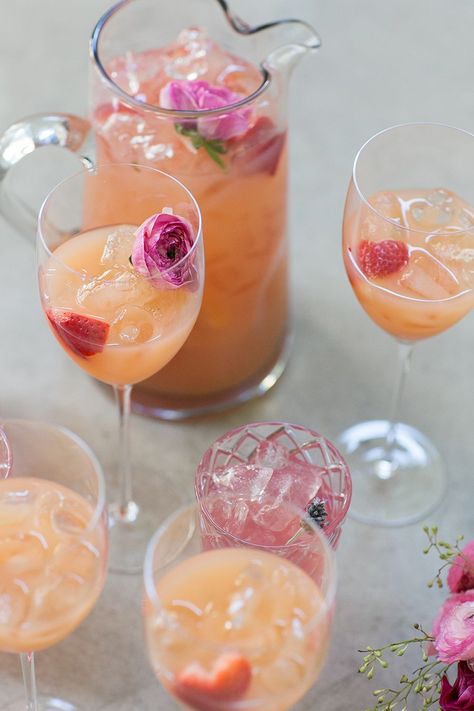 The perfect Valentine’s Day is spent with friends and family, sharing a delicious home-cooked meal and some Valentine’s Day inspired desserts. Here are some ideas for creating a charming Valentine’s Day party that you can host for your girlfriends! #ValentinesDay #ValentinesParty Easy White Sangria Recipe, Sparkling Strawberry Lemonade, White Sangria Recipe, Pitcher Cocktails, Ice Cream Scooper, Ice Cream Cookie Sandwich, Heart Shaped Cookies, Valentine's Day Party, Valentine's Day Recipes