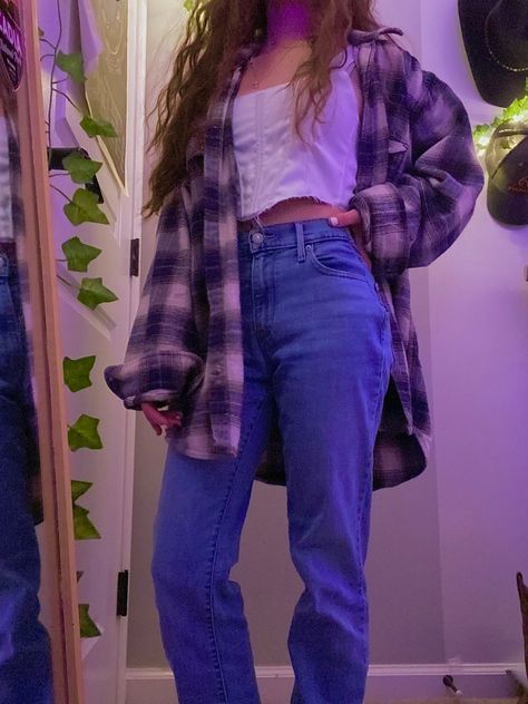 diy corset, resized thrifted jeans, thrifted oversized flannel Corset And Flannel Outfit, Heather Aesthetic Outfit, Purple Flannel Outfit, Estilo Indie Kid, Oversized Flannel Outfits, Flannel Aesthetic, Lana Outfits, January Style, Rockstar's Girlfriend