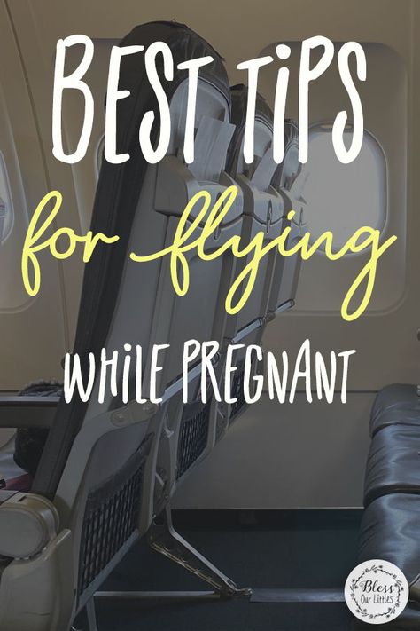 Maternity Airplane Outfit, Maternity Plane Outfit, Pregnancy Travel Essentials, Maternity Travel Outfit Airport Style, Pregnant Travel Outfit, Pregnancy Airport Outfit, Travel Pregnancy Announcement, Pregnancy Travel Outfit, Maternity Travel Outfit