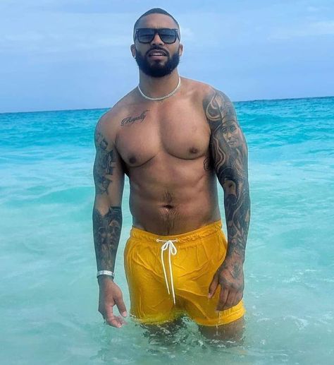 Tyler Lepley, In My Own World, Swim Trunks For Men, Tatted Men, Beard Fade, Black Men Street Fashion, Men Street Fashion, Cute Black Guys, Man Crush Everyday