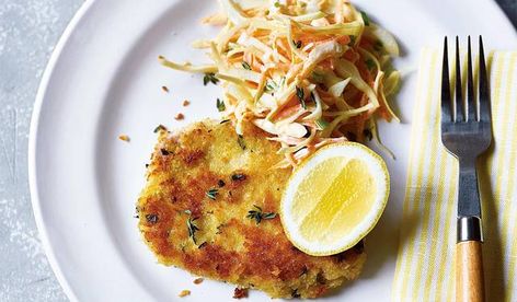 Crispy Lemon, Garlic & Thyme Pork Escalope | Quick Dinner Recipe One Pan Recipes, Fresh Green Salad, Lemon Garlic Pasta, Pork Steak, Pork Dinner, Garlic Pasta, Pan Meals, Easy Pork, Hearty Stews