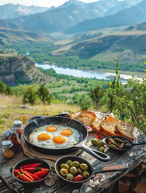 Food Flatlay, Mountain Cabins, Camping Aesthetic, Perfect View, Trucking Life, Camping Glamping, Van Camping, Cabin Life, Mountain Cabin