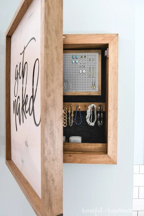 Wall Jewelry Organizer, Jewelry Organizer Diy Wall, Jewelry Storage Diy, Diy Decoracion, Diy Wand, Jewelry Organizer Wall, Jewelry Organizer Diy, Jewelry Cabinet, Diy Holz