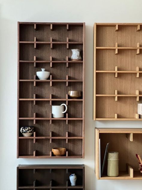 Visit The Pin To Get Instant Access Over 16,000 Wood Working Plans Now! #woodworkings #lathework #woodworkingporn #woodworkinglife #woodworkingtips #beginerwoodworking #woodworkingprojects #woodworkingideas #woodworkingdecorative #projectswoodworking #woodworkingplans #woodworkingtips Coffee Shelf, Shelving Design, Casa Vintage, Work Home, Furniture Details, Shelf Design, Cabinet Design, Wooden Shelves, Furniture Projects