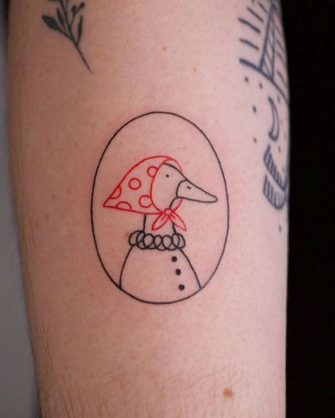 Derpy Tattoos, Silly Goose Tattoo, Duck Tattoo Ideas, Tattoos Cartoon, Goose Tattoo, Cute Tattoo Designs, Chicken Tattoo, Duck Tattoos, Funky Tattoos