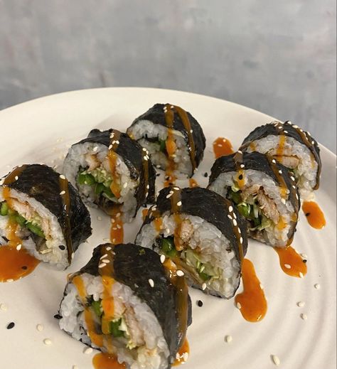 Chicken Sushi, Sushi Aesthetic, Teriyaki Chicken, Home Chef, Home Cooking, Healthy Lifestyle, Yummy Food, Healthy Recipes, Cafe