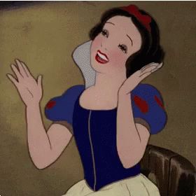 Applause Aplausos GIF - Applause Aplausos Fc - Discover & Share GIFs Snow White Meme, Disney Princesses And Princes, Disney Princess Snow White, Snow White Disney, Disney Icons, Sette Nani, Snow White And The Seven Dwarfs, Old Disney, Disney Aesthetic