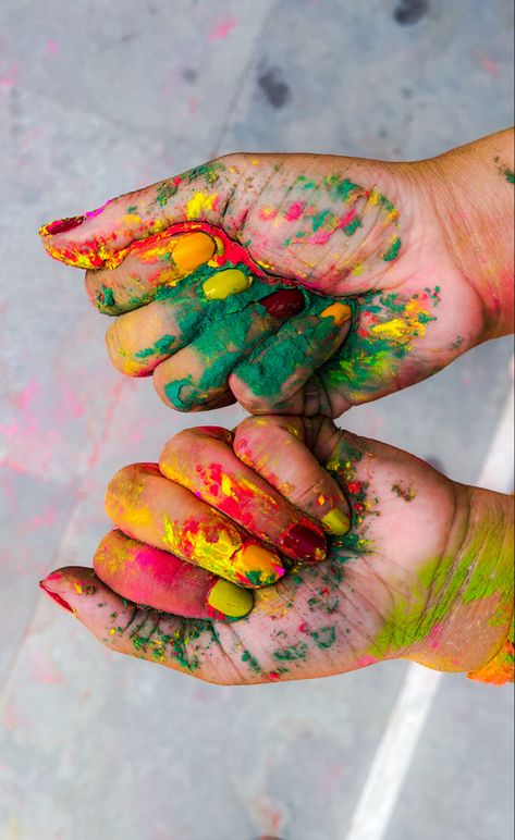 Holi Reel Ideas, Holi Story Instagram, Holi Pictures Ideas, Holi Aesthetic Video, Happy Holi Aesthetic, Holi Aesthetic Pictures, Holi Snapchat Stories, Holi Snap, Holi Poses