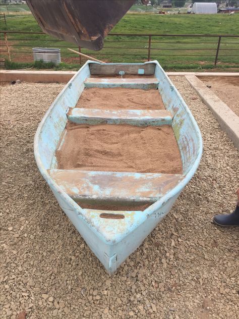 Boat Sandbox Ideas, Old Boat Sand Boxes, Boat Sandpit, Boat Playground, Boat Sandbox, Natural Outdoor Playground, Climbing Dome, Alice In Wonderland Drawings, Toy Boat