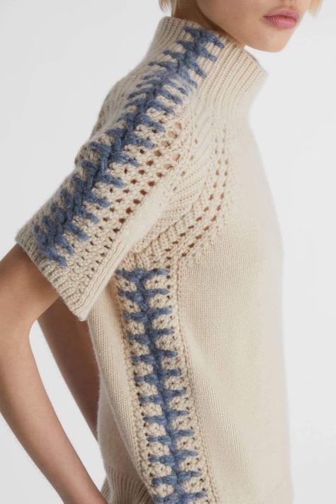 Knitwear Details, Summer Crochet Clothes, Crochet Clothes Aesthetic, Knitting Stitches Tutorial, Crochet Clothes Patterns Free, Knitwear Fashion, Crochet Clothes Patterns, Clothes Summer, Knitwear Design