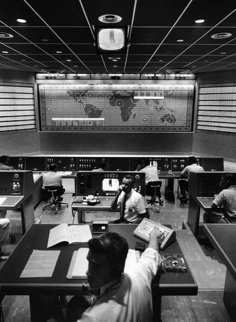 Launch Control, Project Mercury, Nasa History, Vintage Nasa, Apollo Program, Nasa Missions, Nasa Apollo, Mission Control, Control Room