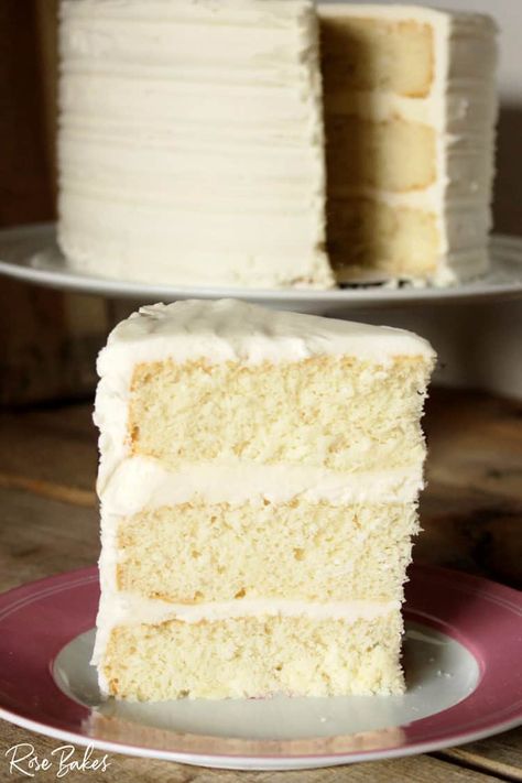 This Vanilla Bean Cake recipe is delicious, moist and so versatile. The recipe works beautifully for a simple layer cake or a multi-tiered elegant wedding cake. It can be paired with so many fillings & frostings. 1234 Cake, Lemon Velvet Cake, Doctored Cake Mix Recipes, White Birthday Cake, Cake Mix Doctor, Joy Of Baking, Vanilla Bean Cakes, Bean Cake, White Birthday Cakes