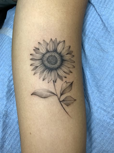 Sunflower Black Tattoo, Sunflower Forearm Tattoo Women Inner, Sunflower Tattoo Design Black And White, Single Sunflower Tattoo, Black And Grey Sunflower Tattoo, Black Sunflower Tattoo, Sunflower Tattoo Black And White, Half Sunflower Tattoo, Sunflower Tattoo Black