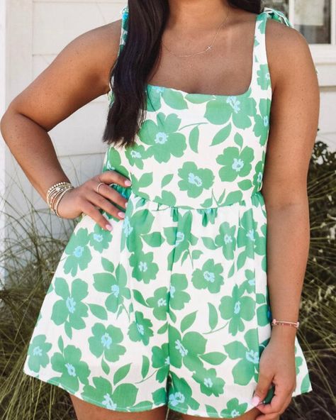 New 🎉 Green Flower Knotted Straps Romper Set Dive into the warm season with our Green Flower Knotted Straps Romper Set – your go-to piece for making a statement in the sun. Crafted for those who dare to stand out, this romper boasts a bold flower print that screams summer fun. The knotted straps aren't just a detail; they're a declaration of style, adding an edge to your ensemble Color: Green Size: S, M, L, XL Price: $32.99 Comment "Sold" to purchase this item. You'll receive an invoice in ... Cruise Vacation Outfits, Holiday Style Summer, Square Neck Design, Draped Midi Dresses, Adjustable Knot, Minimal Accessories, Graphic Tank Tops, Green Floral Print, Graphic Apparel