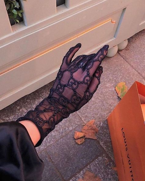 Celebrity Arms, Gucci Gloves, Wedding Dress Gloves, Tulle Gloves, Man Cold, Mesh Gloves, Women Crafts, Lace Gloves, Evening Dresses For Weddings