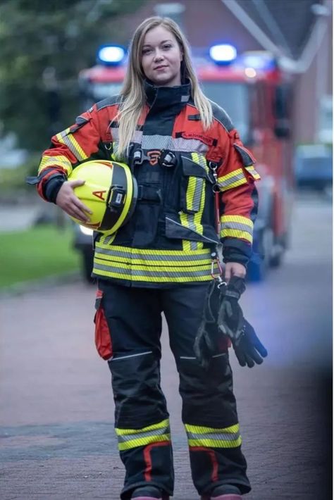 Tattoos Firefighter, Firefighter Female, Firefighter Tattoos, Firefighter Women, Firefighter Hat, Firefighter Photography, Firefighters Daughter, Firefighter Flag, Transformers Girl