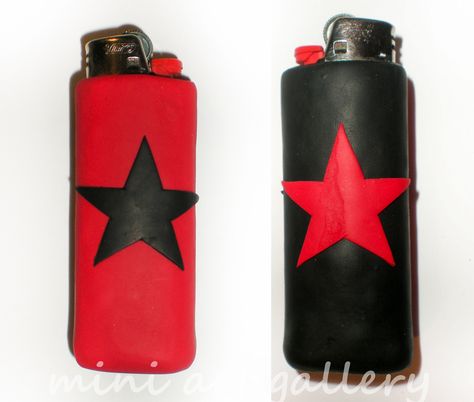 Clay Lighter Covers, Lighter Holder Clay, Lighter Cover Clay, Air Dry Clay Lighter Case, Painted Lighter Aesthetic, Clay Lighter Holder, Diy Lighter Case, Polymer Clay Lighter Case, Painted Lighters