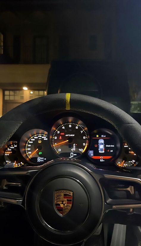 Inside Porche Car, Porsche Fake Story, Porsche Story, Porsche Snapchat Story, Porche Panamera Aesthetic, Alex Pereira, Porche 911gt3, Porsche Interior, Porsche Panamera Aesthetic