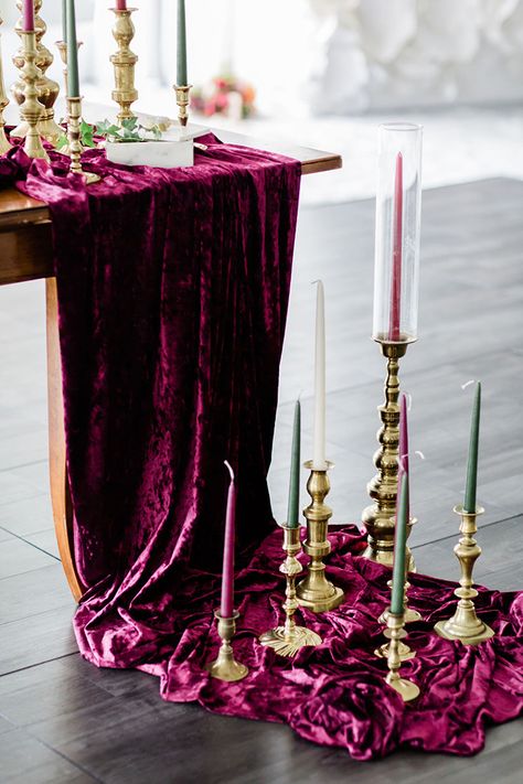 Velvet Table Runner Wedding, Wedding Decor Aisle, Jewel Tone Fall Wedding, Jewel Tone Wedding Decor, Arch Wedding Decor, Jewel Tone Wedding Colors, Velvet Napkins, Luxury Wedding Centerpieces, Velvet Table Runner