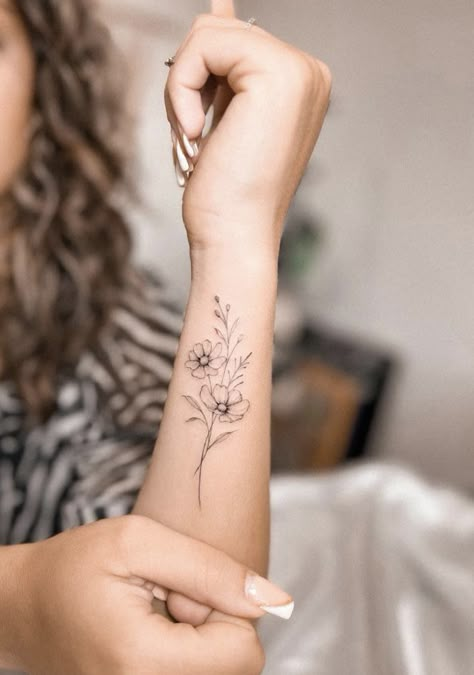 Small Forearm Flower Tattoo, Birth Flower Bouquet Tattoo Wrist, Birth Flower Tattoo On Forearm, Tattoo Dedicated To Daughter, Minimalist Fine Line Tattoo Ideas, Small Arm Flower Tattoos For Women, Small Floral Arm Tattoo, Women’s Floral Tattoo, Simple Flower Forearm Tattoo