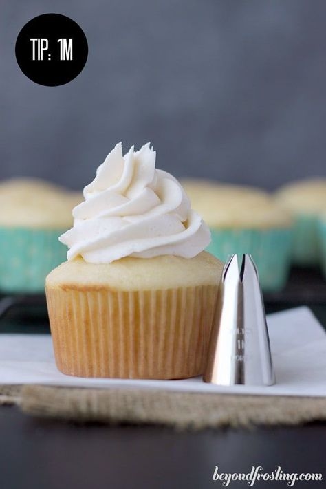 Boozy Cupcakes Recipes, Cupcake Frosting Tips, Beyond Frosting, Easy Cupcakes Decoration, Boozy Cupcakes, Piping Tip, Frosting Techniques, Cupcake Tutorial, Cake Piping